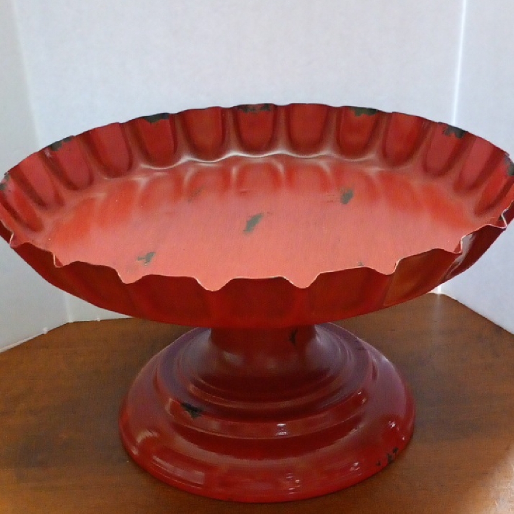 Red Scalloped Metal Pedestal Bowl